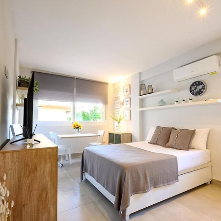 Studio, City Center By 10Tosea Fuengirola Exteriör bild